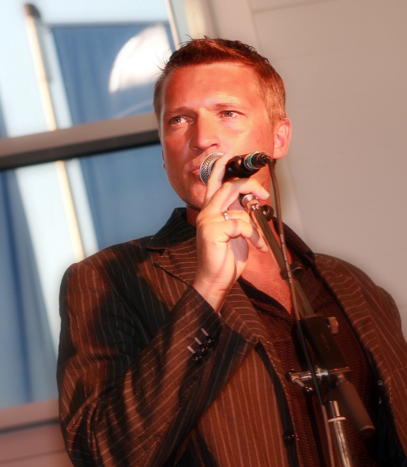 Entertainer und Sänger für Firmenevent