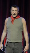Musical S&auml;nger Klaus Niederhuber als Che bei Evita 2010